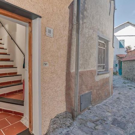 Casa Nonna Nella Villa Andora Exterior photo